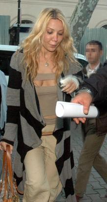 Gerekçeli karar: Esra Ersoy'un '18'den büyük gösteriyordu' dediği çocuğun kemik yaşı 14