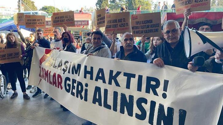 Mecidiyeköy'de ulaşım zammı eylemi