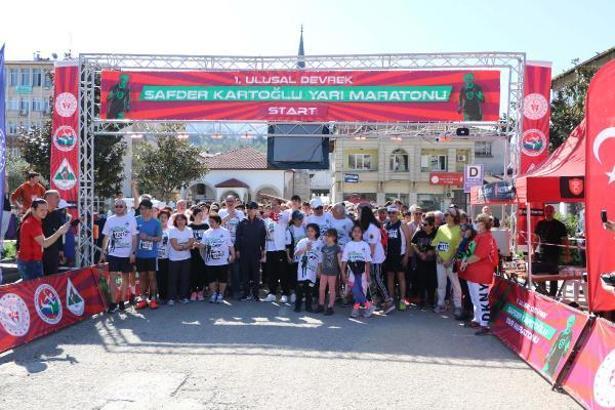 95 yaşında adına düzenlenen maratona katıldı