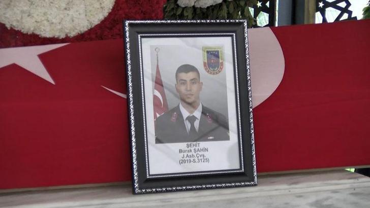 Şehit Burak Şahin son yolculuğuna uğurlandı