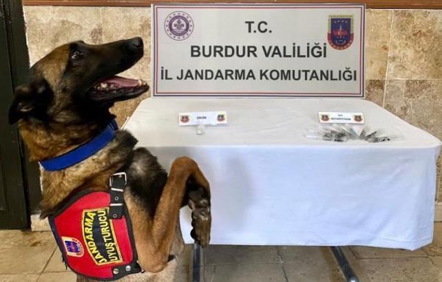 Otomobilde uyuşturucu operasyonu