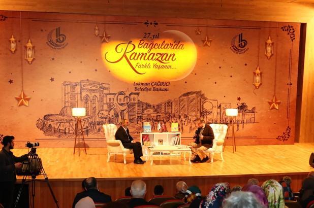 Sanatçı Ahmet Özhan Bağcılar’da sevenleriyle buluştu