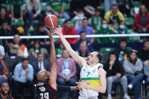 Frutti Extra Bursaspor - Pınar Karşıyaka: 84-77