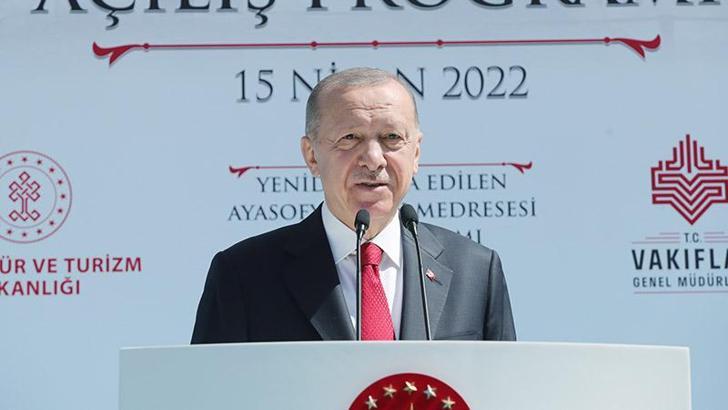 Erdoğan restore edilen Ayasofya Fatih Medresesi'nin açılışını yaptı
