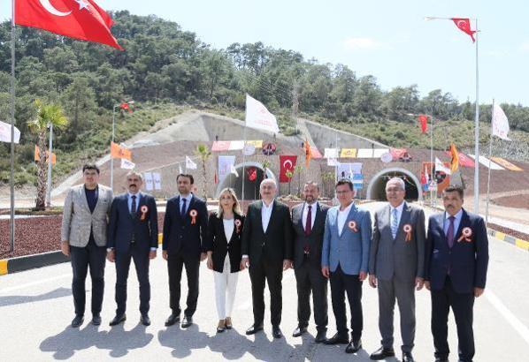 Phaselis Tüneli açıldı, yolculuk süresi 10 dakika kısalacak