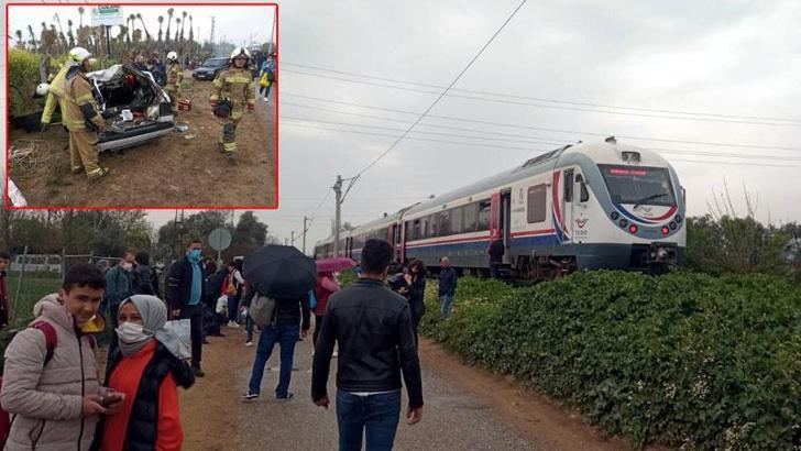 Tren hemzemin geçitte otomobile çarptı: Baba ve oğlu yaralı