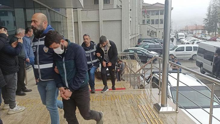 Zonguldak'tan çaldıkları otomobille Ankara'da yakalandılar