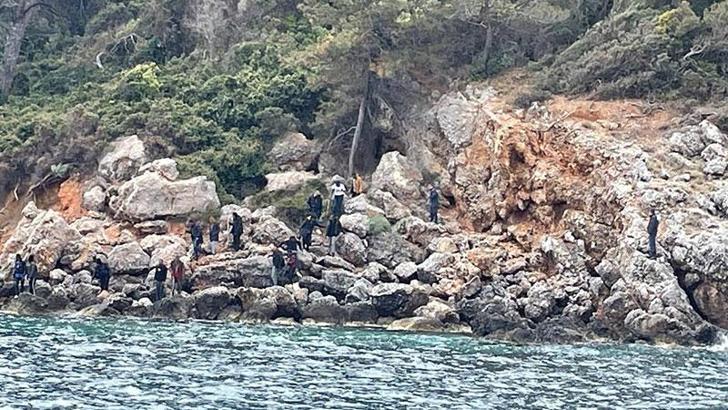 Kuşadası’nda 31 kaçak göçmen kurtarıldı, 5 kayıp göçmenden 1’inin cesedi bulundu