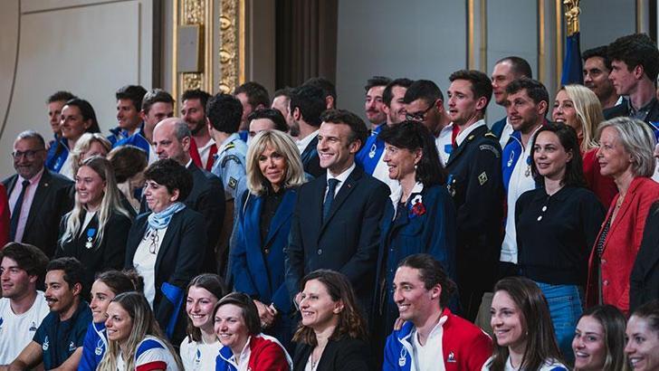 Fransa’da Macron-Le Pen yarışı başladı