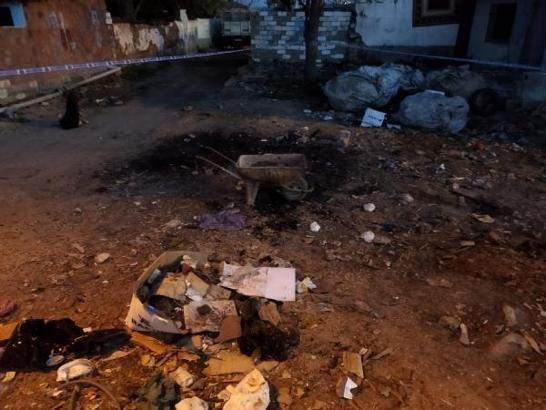 Dere kenarında eski top mermisi bulundu