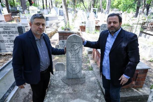70 bin mezar taşını inceleyip Atatürk'ün istihbaratçısına ve şehit pilota ulaştı