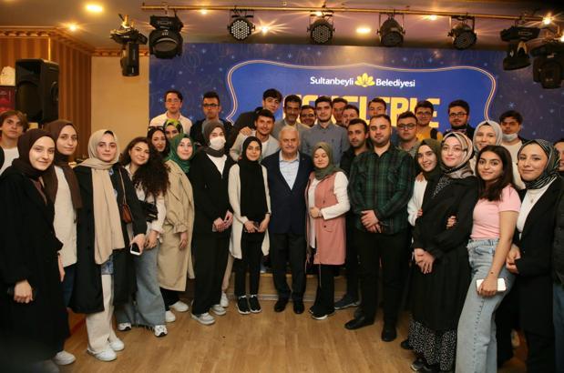 Sultanbeyli’de gençlerden Cumhurbaşkanı Erdoğan’a 2023 mektubu