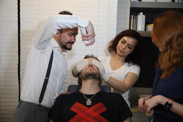 Kırık burunla nefes alamayan ABD'li dövüşçüyü Doç. Dr. Hüseyin Balıkçı iyileştirdi