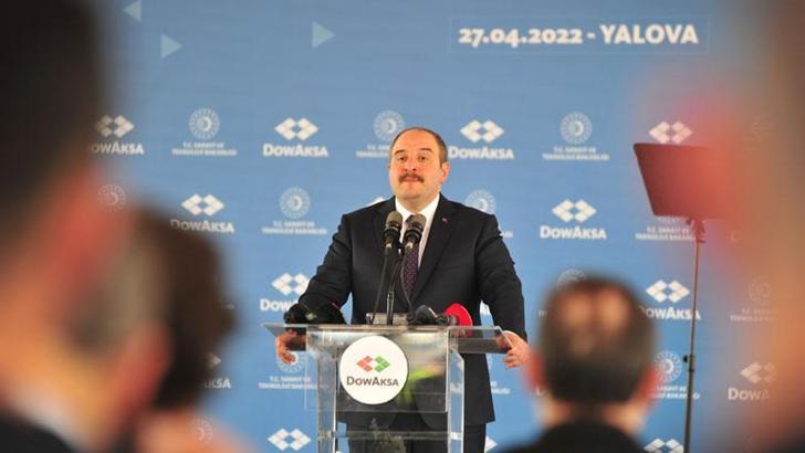 Bakan Varank: Muhalefetin vizyonsuzluğuyla kaybedecek bir saniyemiz yok