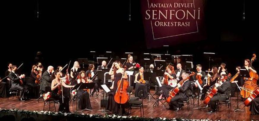 Senfoniden 'Trio Patara' konseri