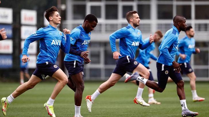 Fenerbahçe, Beşiktaş derbisinin hazırlıklarına başladı