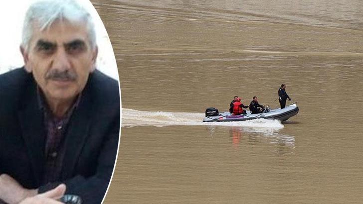 Ebe kızı ve eşi toprağa verildi, çayda kaybolan sürücü aranıyor