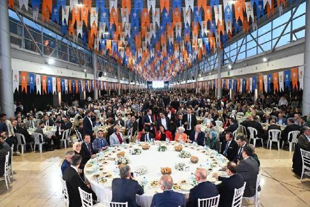 AK Parti Bursa İl Teşkilatı iftarda buluştu