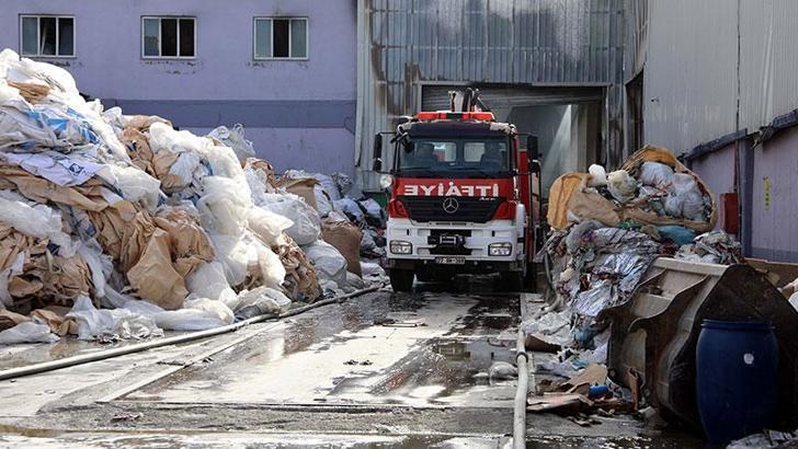 Gaziantep’te geri dönüşüm fabrikasındaki yangın 7 saatte kontrol altında