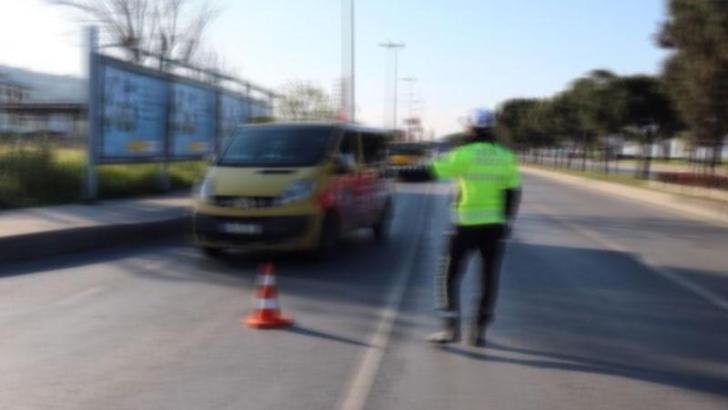 İstanbul'da şampiyonluk kutlamaları nedeniyle bazı yollar trafiğe kapatılacak