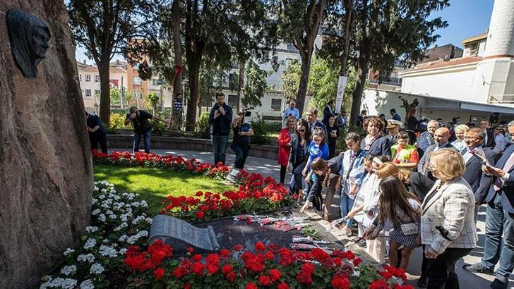 Zübeyde Hanım, Anneler Günü'nde anıldı