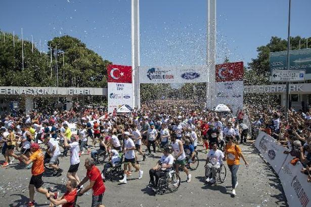 İzmir'de Wings for Life World Run ünlülerin katılımıyla koşuldu