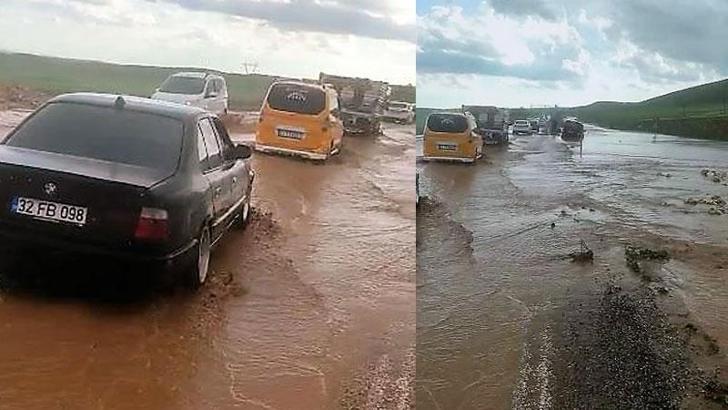Silvan'da sel; Batman yolunu su bastı, kaya parçaları düştü