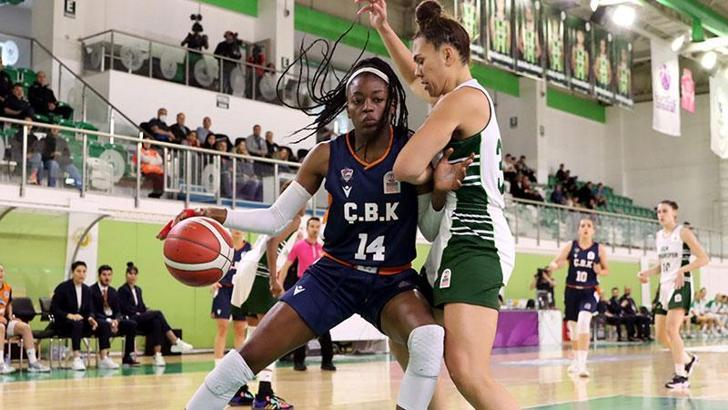 Çukurova'da Fagbenle sezonu kapattı