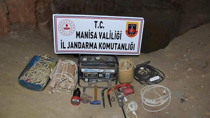 Tümülüslerde kaçak kazıya suçüstü