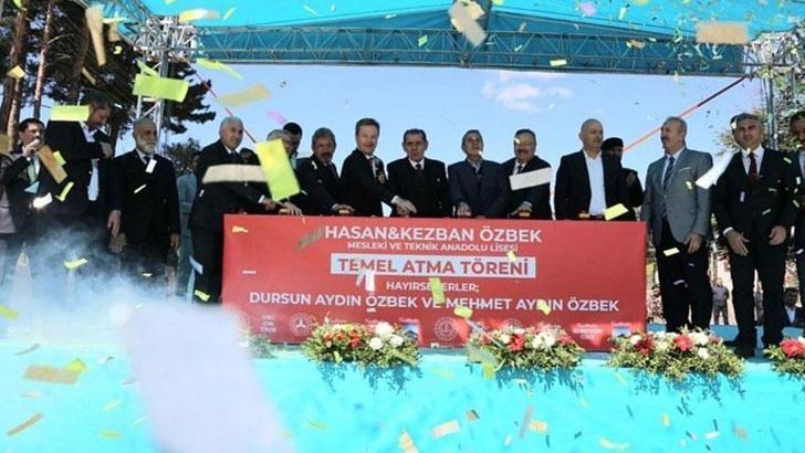 Dursun Özbek’ten memleketine 16 derslikli okul