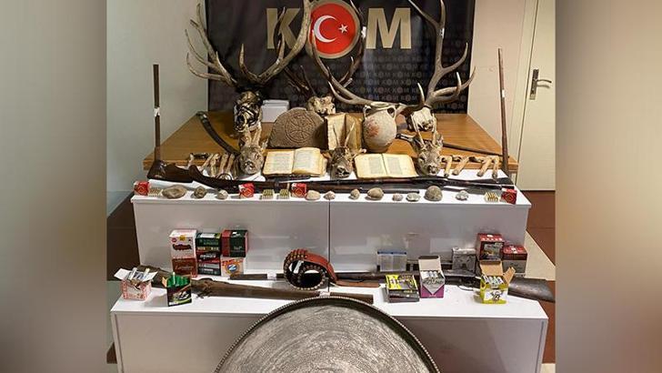 Geyik ve karaca kafalarıyla yakalandı, 180 bin TL ceza kesildi