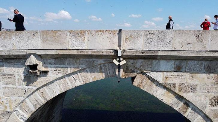 Dr. Hasan Akgün: Mimar Sinan’ın “Şaheserim” dediği tarihi köprü çöküyor