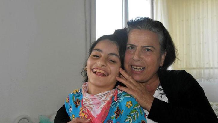 'Süper babaanne'nin tek isteği torunu Gülsiye'nin yürümesi