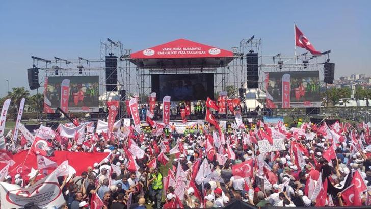 Maltepe'de EYT mitingi