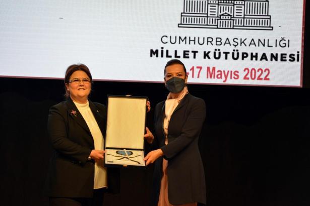 DEÜ Merkez Kütüphanesi, 'erişilebilirlik logosu' kullanmaya hak kazandı