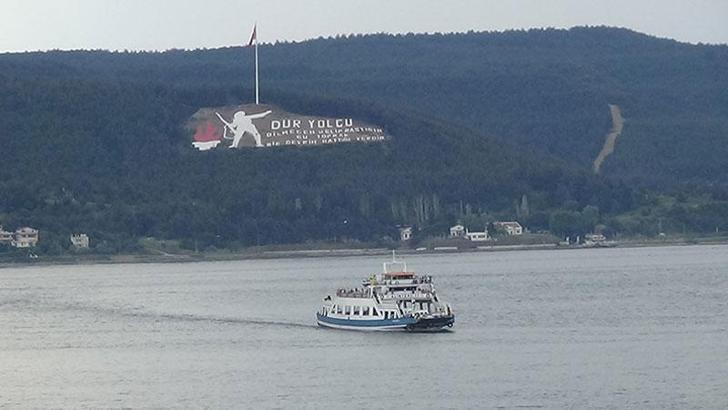 Çanakkale'de, adalara bazı feribot seferleri iptal edildi
