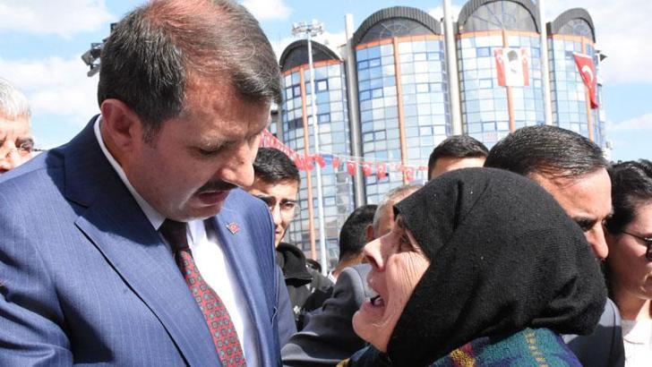 Vali Salih Ayhan'dan Sivas'a hüzünlü veda