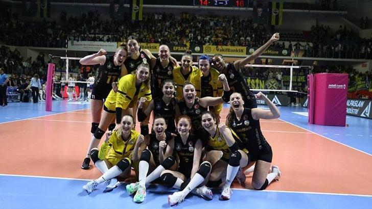 VakıfBank, 'Avrupa'nın en büyüğü' unvanı için parkeye çıkıyor