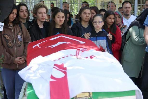 Kazada yaralanan 16 yaşındaki milli tekvandocu 77 gün sonra hayatını kaybetti