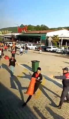 Kayserispor ve Sivasspor taraftarları kavga etti