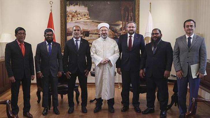 Erbaş, Maldivler İslam İşleri Bakanı ile bir araya geldi