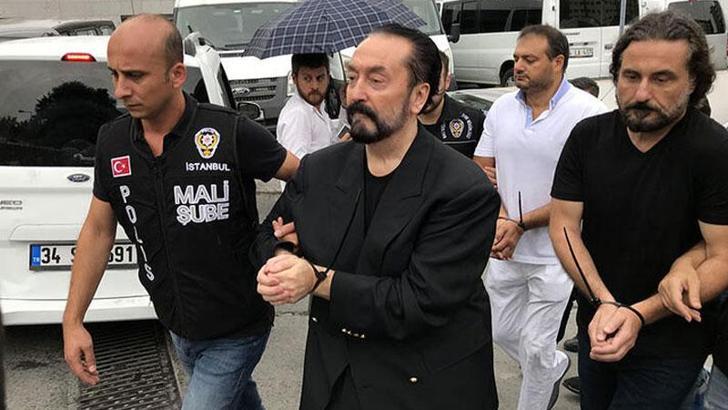 Adnan Oktar 6 Eylül'de yeniden hakim karşısına çıkacak