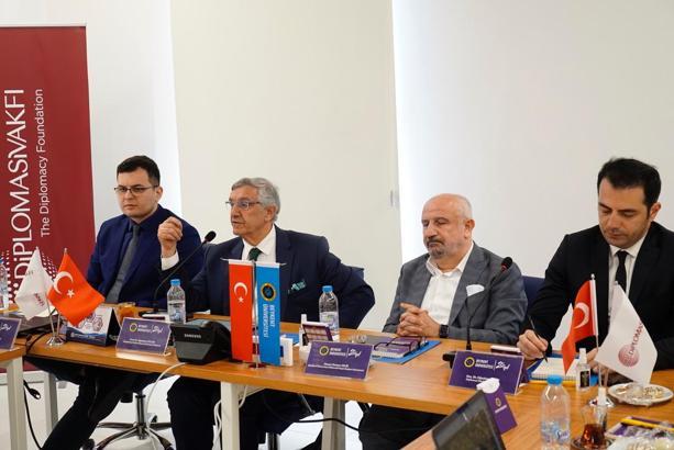 ‘Türk Devletleri Teşkilatı uzun vadede AB gibi bir örgütlenmeye evrilebilir’