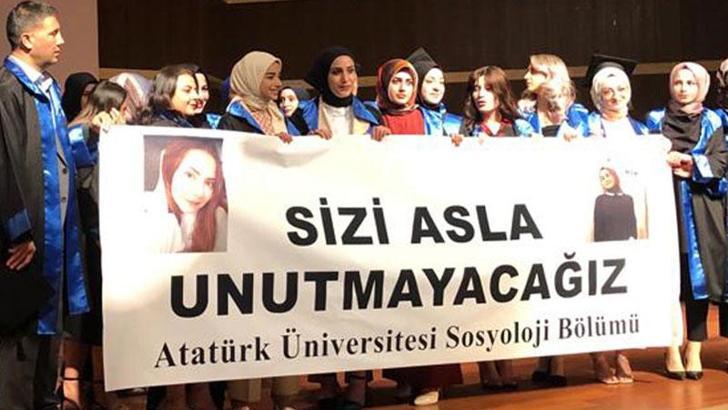 Kazada ölen üniversiteli Zeynep ve Nezahat, mezuniyet töreninde unutulmadı