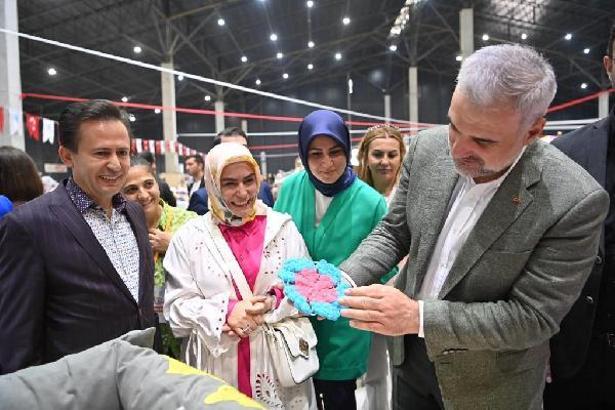 AK Parti İstanbul İl Başkanı Kabaktepe, Tuzla Kent Festivali'ni ziyaret etti