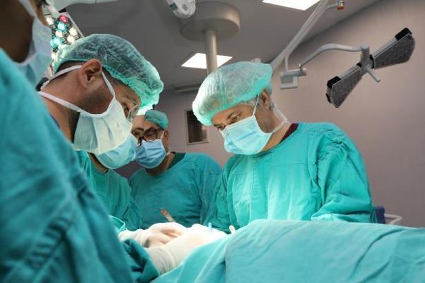 Akdeniz Üniversitesi Hastanesi kanser genetik testine başladı