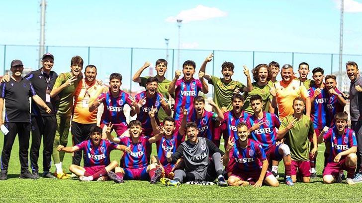 Trabzonspor U16 Futbol Takımı yarı finalde