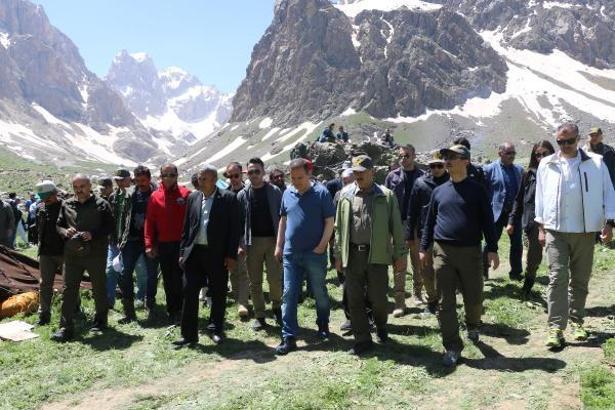 Cilo Dağı'ndaki buzul bölgesinde 40 yıl aradan sonra etkinlik