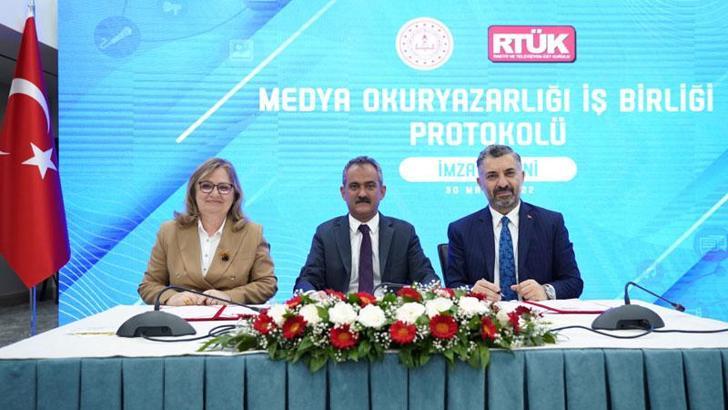 MEB ve RTÜK arasında 'Medya Okuryazarlığı Protokolü'