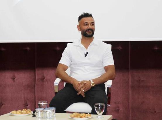 Gençlere, dövme sektörünü anlattı